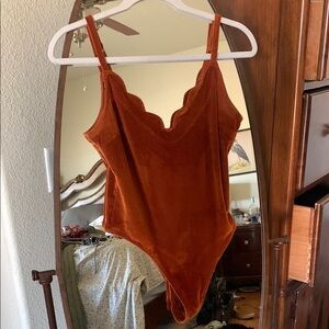 Urban Outfitters Burnt Orange Velvet Ribbed Bodysuit